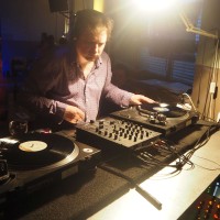 DJ Larry Frenoga